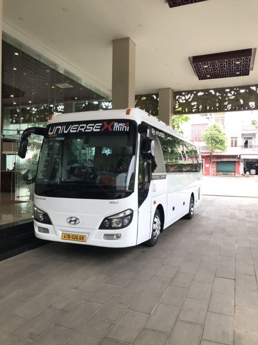 Cho thuê xe du lịch đắk lắk 34 chỗ 
